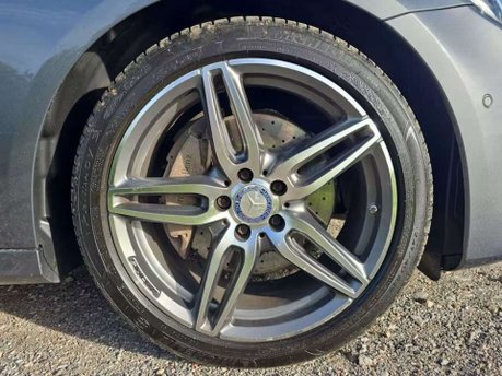 Mercedes-Benz E Class 2.0 E220d AMG Line Saloon 4dr Diesel G-Tronic+ Euro 6 (s/s) (194 ps) 8