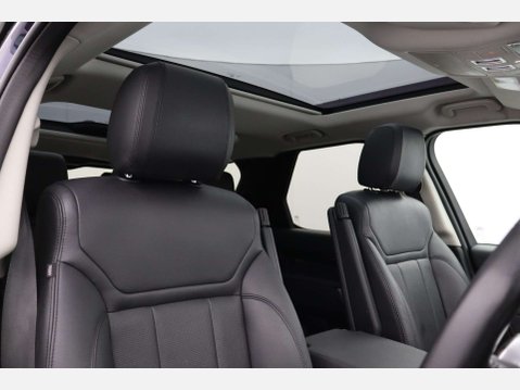 Land Rover Discovery 3.0 Discovery Anniversary Edition SDV6 Auto 4WD 5dr 2