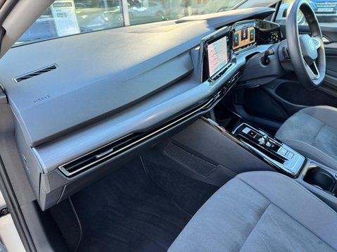 Volkswagen Golf STYLE ETSI DSG 41