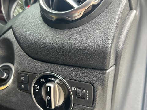 Mercedes-Benz GLA 1.6 GLA200 SE (Executive) Euro 6 (s/s) 5dr 26