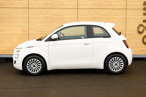 Fiat 500e ACTION 10