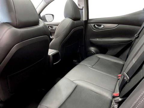 Nissan Qashqai 1.3 DIG-T Tekna SUV 5dr Petrol Manual Euro 6 (s/s) (140 ps) 21