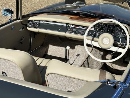 Mercedes-Benz SL Series 230 SL 63