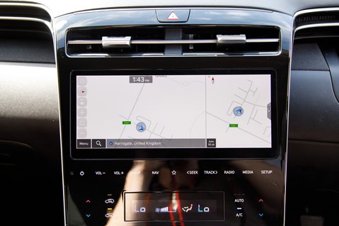 Hyundai TUCSON T-GDI SE CONNECT 18