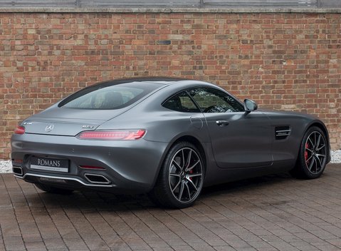 Mercedes-Benz Amg GT GT S 7