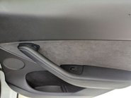 Tesla Model Y ModeL Y Long Range AWD 4WD 5dr 51