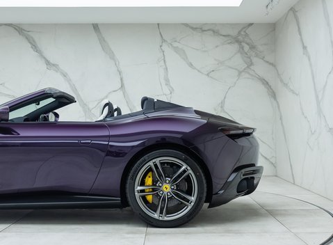 Ferrari Roma SPIDER 48