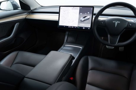 Tesla Model 3 Model 3 Performance AWD 4WD 4dr 14