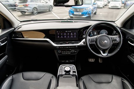 Kia Niro 4 PLUS