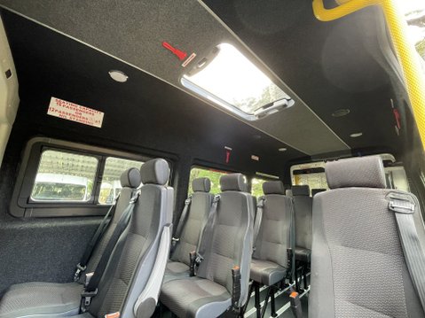 Citroen Relay 40 L4H2 17seat Flexilite minibus with mesh ramp, sensors. Euro 6. Non-D1. 31