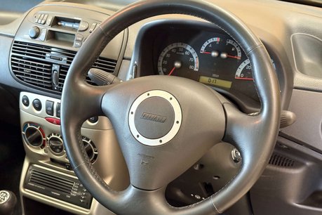 Fiat Punto 1.2 Sporting Hatchback 3dr Petrol Manual (142 g/km, 80 bhp) 15