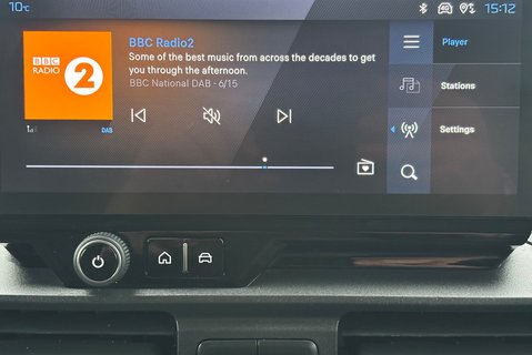 Peugeot Partner 102 ps BlueHdi Professional L2 26