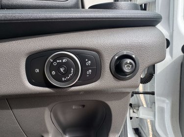 Ford Transit 2.0 350 Leader Low Floor Box Van 4