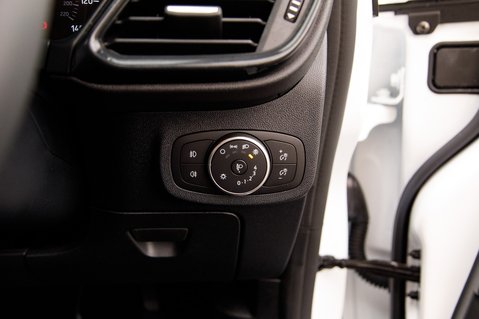 Ford Fiesta ACTIVE X EDITION MHEV 12