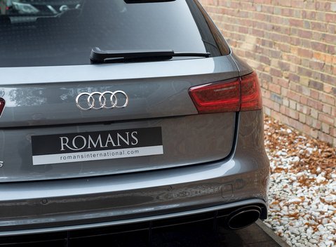 Audi RS6 Avant Performance 25