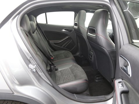 Mercedes-Benz GLA 2.0 GLA250 AMG Line (Premium Plus) 7G-DCT 4MATIC Euro 6 (s/s) 5dr 24
