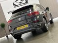 Volkswagen T-Roc 1.6 TDI R-Line Euro 6 (s/s) 5dr 25