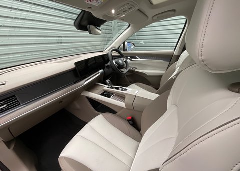 MG MGS9 1.5 T-GDI PHEV PREMIUM 16