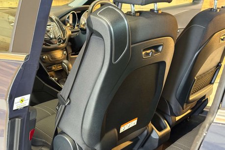 Ford B-Max 1.6 Zetec MPV 5dr Petrol Powershift Euro 5 (105 ps) 49