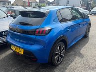 Peugeot e-208 GT PREMIUM 10