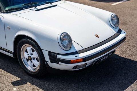 Porsche 911 3.2 Classic Carrera Cabriolet 2dr Petrol Manual (231 bhp) 26