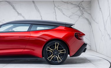 Aston Martin Vanquish Zagato Shooting Brake 40