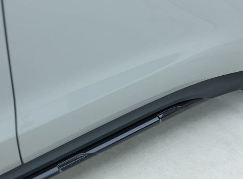 Porsche Taycan 4S Cross Turismo 35