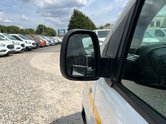 Peugeot Expert MWB L2H1 Low Roof Professional 2700 Air Con Tow Bar EURO 6 NO VAT 21