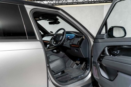 Land Rover Range Rover Sport SV EDITION ONE. FULL SATIN PPF. CARBON CERAMIC BRAKES. SLIDING PANO ROOF. 15