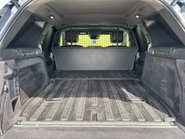Land Rover Discovery D300 R-Dynamic HSE MHEV Panel Van 11