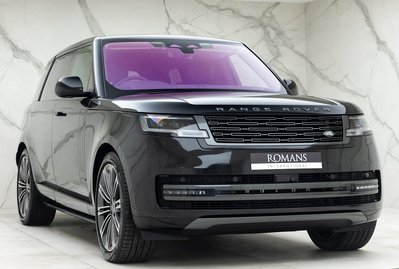 Land Rover Range Rover D350 Autobiography LWB 7 Seater
