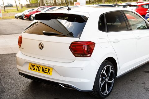 Volkswagen Polo R-LINE TSI DSG 8