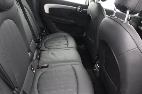 Mini Countryman 5dr 1.5 Cooper Exclusive ALL4 Automatic Panoramic Sunroof 9