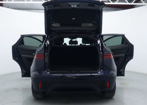 Jaguar E-Pace 1.5 P300e 12.17kWh R-Dynamic SE SUV 5dr Petrol Plug-in Hybrid Auto AWD Euro 65