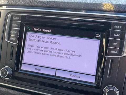 Volkswagen Amarok 3.0 TDI V6 Highline Auto 4Motion Euro 6 (s/s) 4dr 17