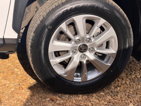 Toyota Yaris Cross 1.5 VVT-h Icon E-CVT Euro 6 (s/s) 5dr 8