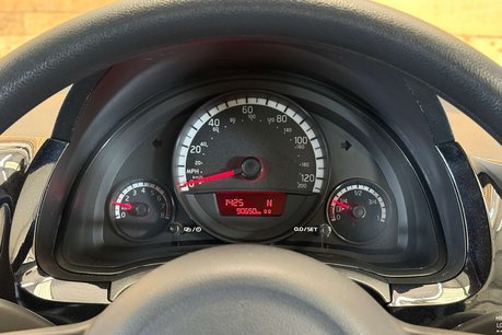 Volkswagen Up 1.0 High up! Hatchback 5dr Petrol Manual Euro 6 (75 ps) 8
