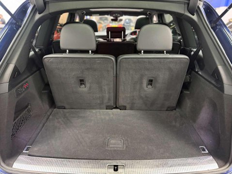 Audi Q7 3.0 TFSI V6 55 Black Edition SUV 5dr Petrol Tiptronic quattro Euro 6 (s/s) 43