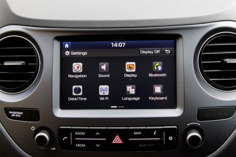 Hyundai i10 PREMIUM SE 22