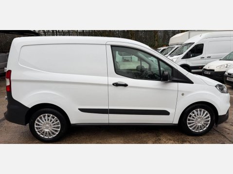 Ford Transit Courier 1.5 TDCi Panel Van 5dr Diesel Manual L1 Euro 6 (SLD) (75 ps) 8