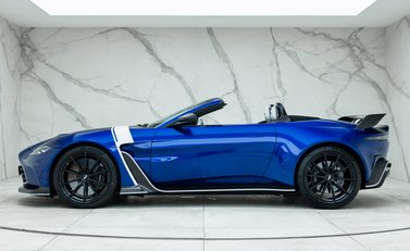 Aston Martin V12 Vantage Roadster 4