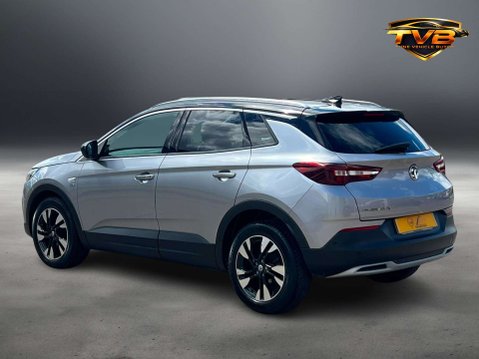 Vauxhall Grandland X 1.2 Grandland X Griffin Edition T 5dr *NATIONAL DELIVERY* 17