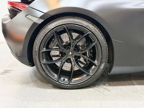 McLaren 720S 4.0T V8 Coupe 2dr Petrol SSG Euro 6 (s/s) (720 ps) 64