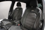 Volkswagen Golf 2.0 Golf R TSi 4WD 5dr 16