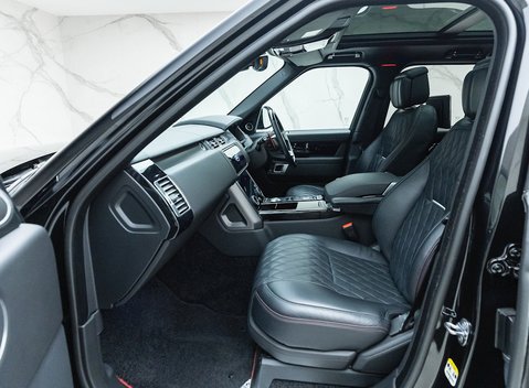 Land Rover Range Rover 5.0 SVAutobiography Dynamic Black 18
