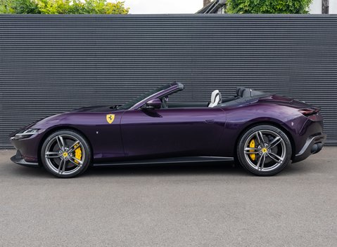 Ferrari Roma SPIDER 4