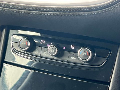 Vauxhall Grandland X 1.2 Grandland X SRi Nav T Automatic 5dr - NATIONAL DELIVERY* 25