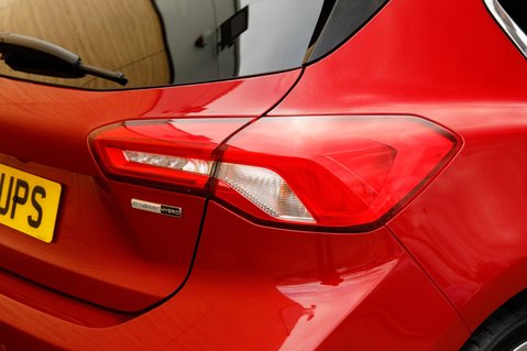 Ford Focus VIGNALE EDITION MHEV 9