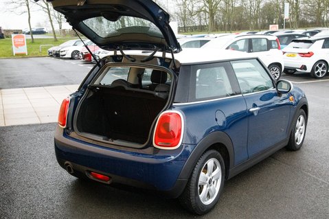 Mini Hatch COOPER 33