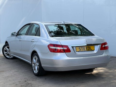 Mercedes-Benz E Class 2.1 E220 BlueEfficiency AvantGarde CDi Auto 4dr 40